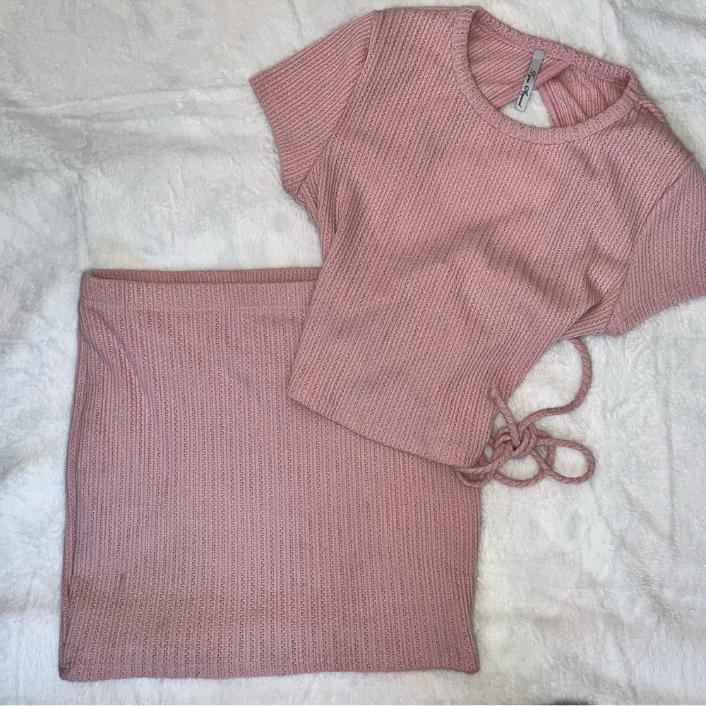 Pink Adjustable Tie Crop Top & Skirt Set| Knit